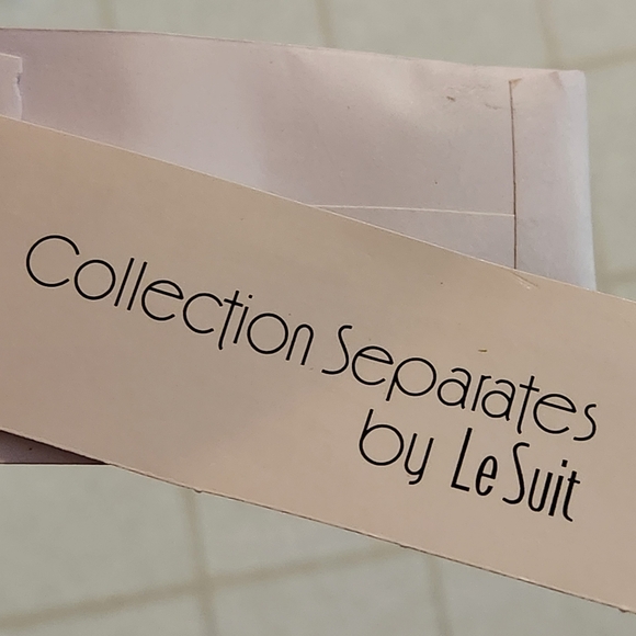 NWT Le Suit Separates Fire Red 3 Button Jacket Size 14 - Picture 14 of 16